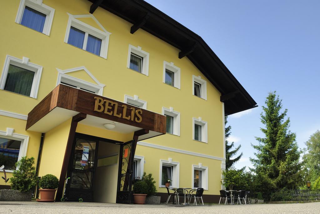 Bellis Hotel Sankt Urban Bagian luar foto
